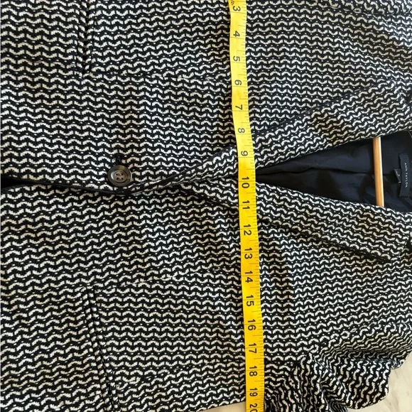 Ann Taylor Newbury Women's Blazer Women's in Geo Black & White US Size 10 - Picture 7 of 11